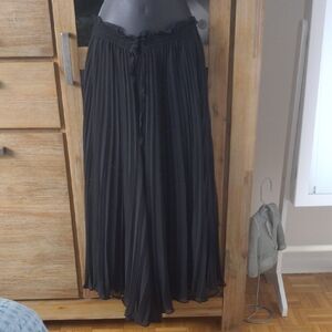 Zara Black Pleated Wide Pants -